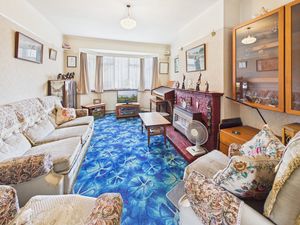 LOUNGE- click for photo gallery
